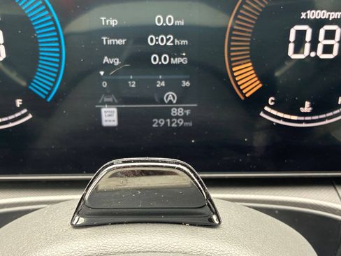 Used 2025 Hyundai Santa Fe SEL FWD image 38
