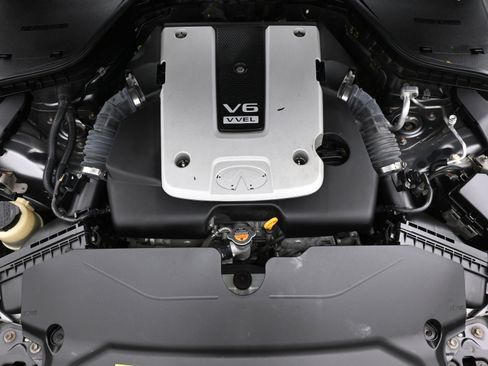 Used 2015 INFINITI Q50 Premium w/ Navigation Package image 28