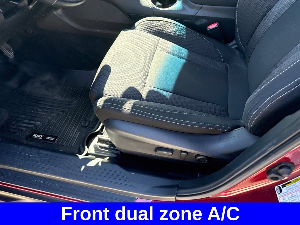 Used 2022 Subaru Outback Premium AWD/4WD image 11