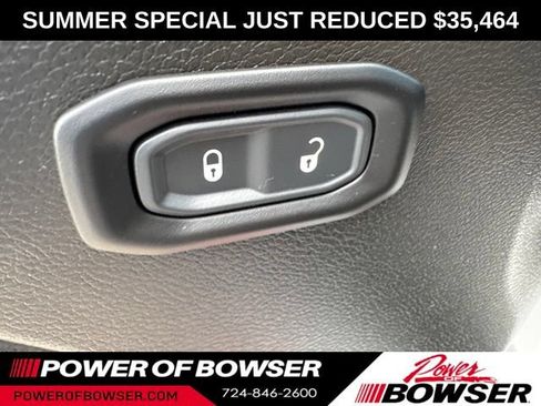 Used 2023 Jeep Gladiator Rubicon w/ Cold Weather Group AWD/4WD image 15