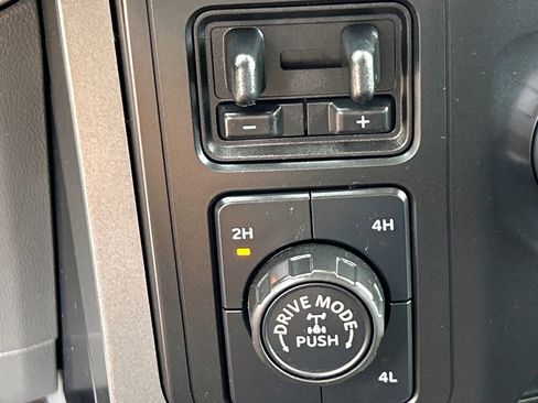 Used 2021 Ford F150 XLT w/ Max Trailer Tow Package image 25