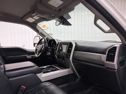 Used 2019 Ford F350 Lariat w/ Tow Technology Bundle AWD/4WD image 8