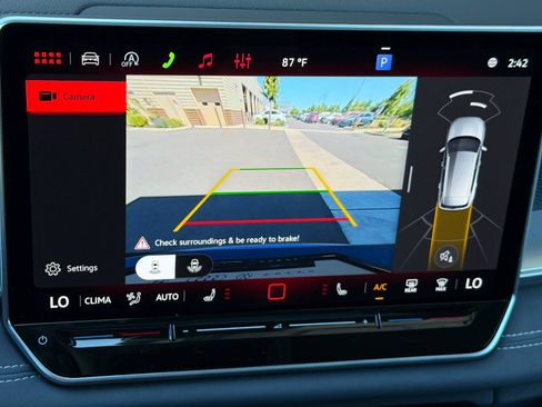 New 2026 Volkswagen Tiguan SE AWD/4WD image 18