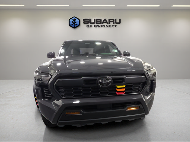 Used 2025 Toyota Tacoma TRD Off-Road AWD/4WD image 9