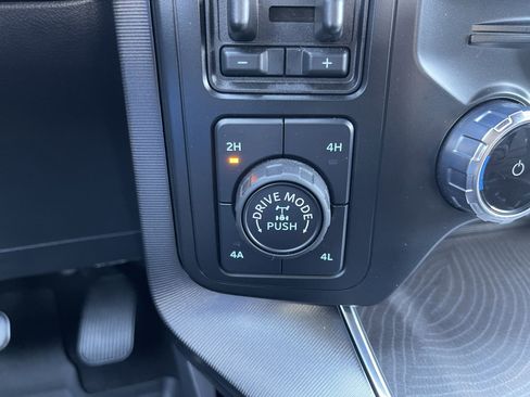 Used 2023 Ford F150 Platinum w/ Equipment Group 701A High image 32