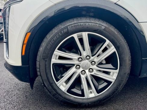 Used 2024 Cadillac Lyriq Tech AWD/4WD image 10