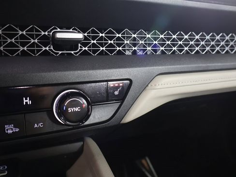 Used 2023 Honda Accord EX image 45