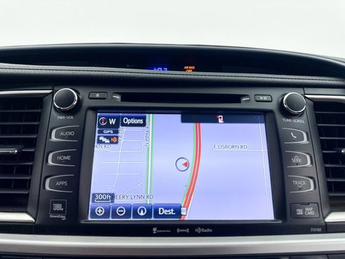 Used 2016 Toyota Highlander Limited AWD/4WD image 5