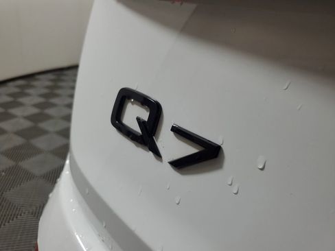 Used 2024 Audi Q7 2.0T Premium AWD/4WD image 8