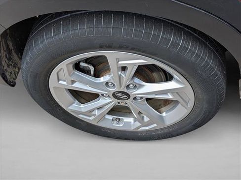 Used 2022 Hyundai Kona SEL w/ Convenience Package AWD/4WD image 8