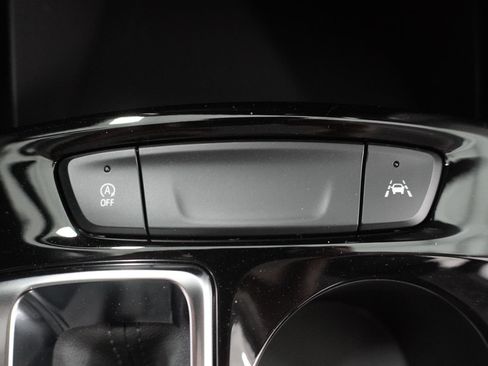 New 2026 Chevrolet Trax LT w/ LT Convenience Package image 28