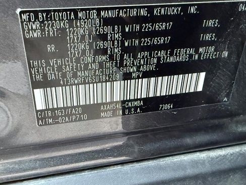 Used 2025 Toyota RAV4 XLE image 22