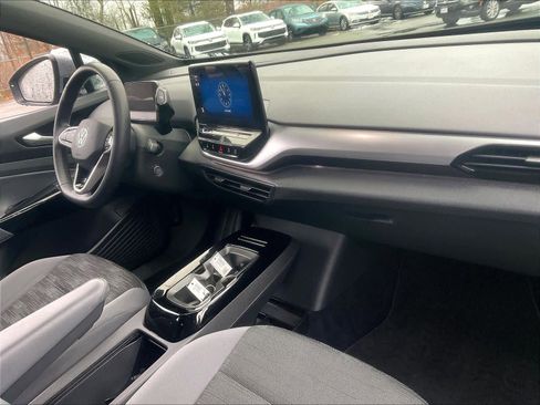 Certified 2022 Volkswagen ID.4 Pro image 14