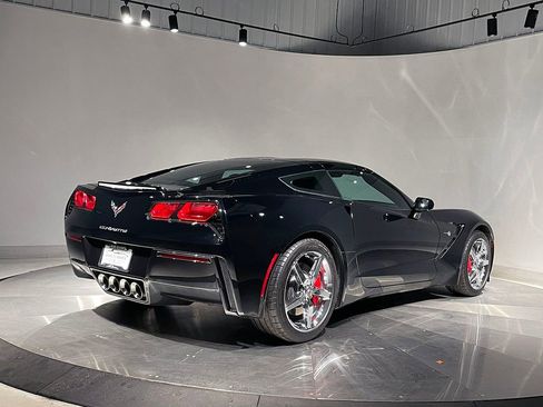 Used 2014 Chevrolet Corvette Stingray Coupe image 5