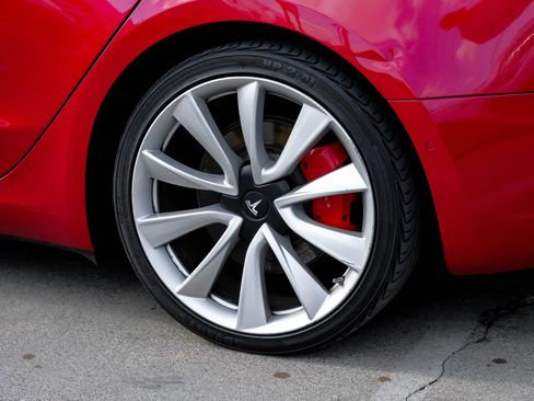 Used 2019 Tesla Model 3 Performance image 58