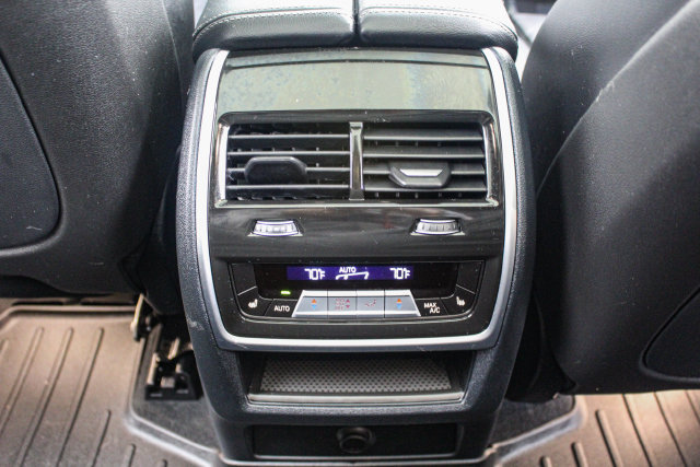Used 2022 BMW X5 xDrive40i w/ M Sport Package AWD/4WD image 21
