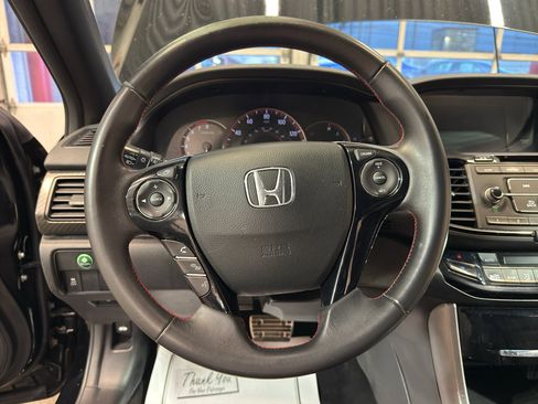 Used 2017 Honda Accord Sport Special Edition image 15