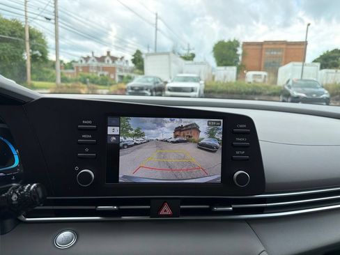 New 2026 Hyundai Elantra Sport FWD image 23