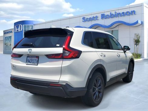 Certified 2026 Honda CR-V EX-L image 4