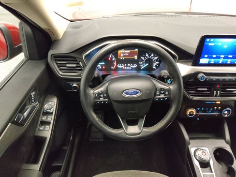 Used 2020 Ford Escape SE FWD image 22