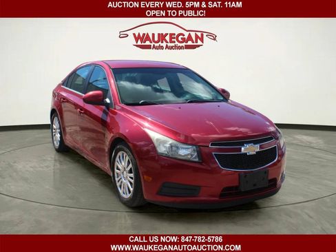 Used 2012 Chevrolet Cruze Eco FWD image 3