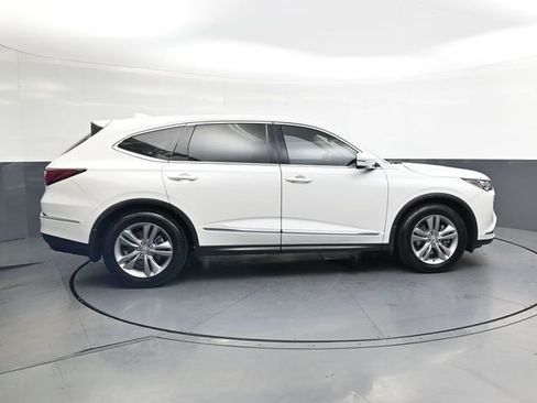 Used 2023 Acura MDX FWD image 3