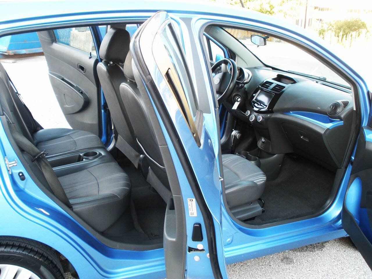 Used 2014 Chevrolet Spark LT FWD image 21