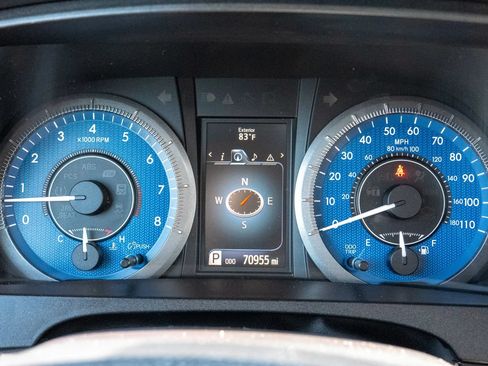 Used 2017 Toyota Sienna Limited Premium FWD image 28