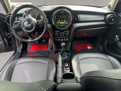 Used 2016 MINI Cooper 4-Door Hardtop w/ Premium Package FWD image 23