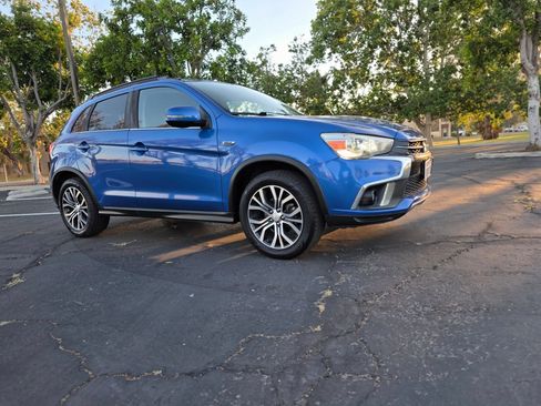 Used 2018 Mitsubishi Outlander Sport SEL FWD image 5