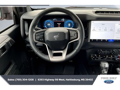 New 2025 Ford Bronco Badlands AWD/4WD image 5