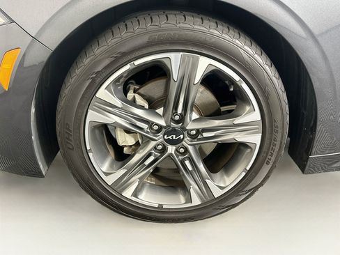Used 2022 Kia K5 EX w/ EX Premium Package FWD image 11