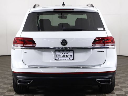 Used 2023 Volkswagen Atlas SE w/ Panoramic Sunroof Package AWD/4WD image 13