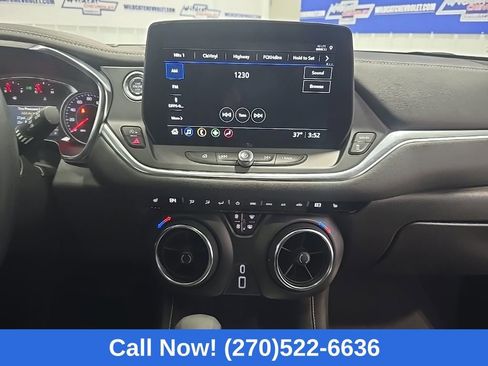 Used 2025 Chevrolet Blazer LT image 30