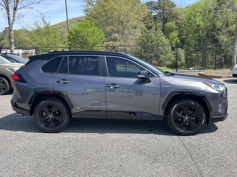 Used 2019 Toyota RAV4 XSE w/ XSE Weather Package image 8