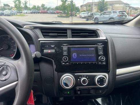 Used 2019 Honda Fit LX image 14