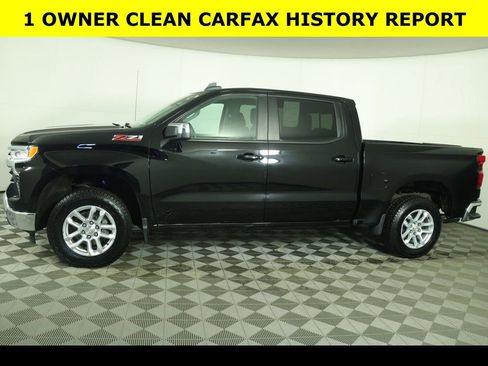 Used 2022 Chevrolet Silverado 1500 LT w/ Z71 Off-Road Package image 4