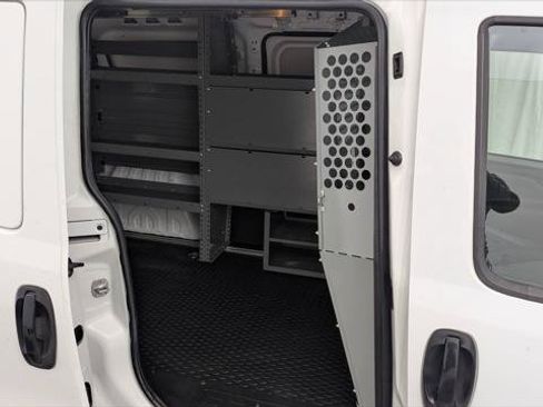 Used 2020 RAM ProMaster City Tradesman SLT FWD image 19
