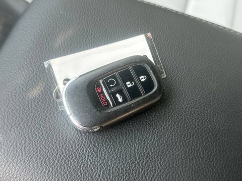 Certified 2025 Honda Civic Sport Touring image 31
