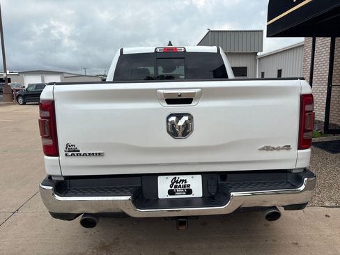 Used 2019 RAM 1500 Laramie AWD/4WD image 12