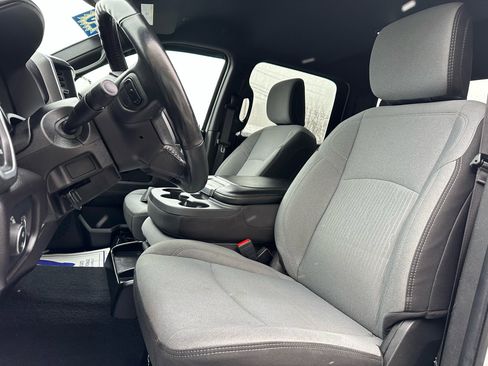 Used 2023 RAM 2500 Big Horn w/ Level 1 Equipment Group image 9