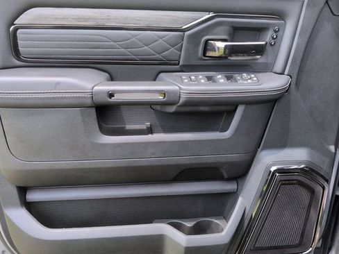 New 2026 RAM 3500 Limited AWD/4WD image 11