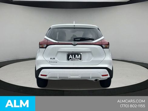 Certified 2025 Nissan Kicks Play S FWD image 26