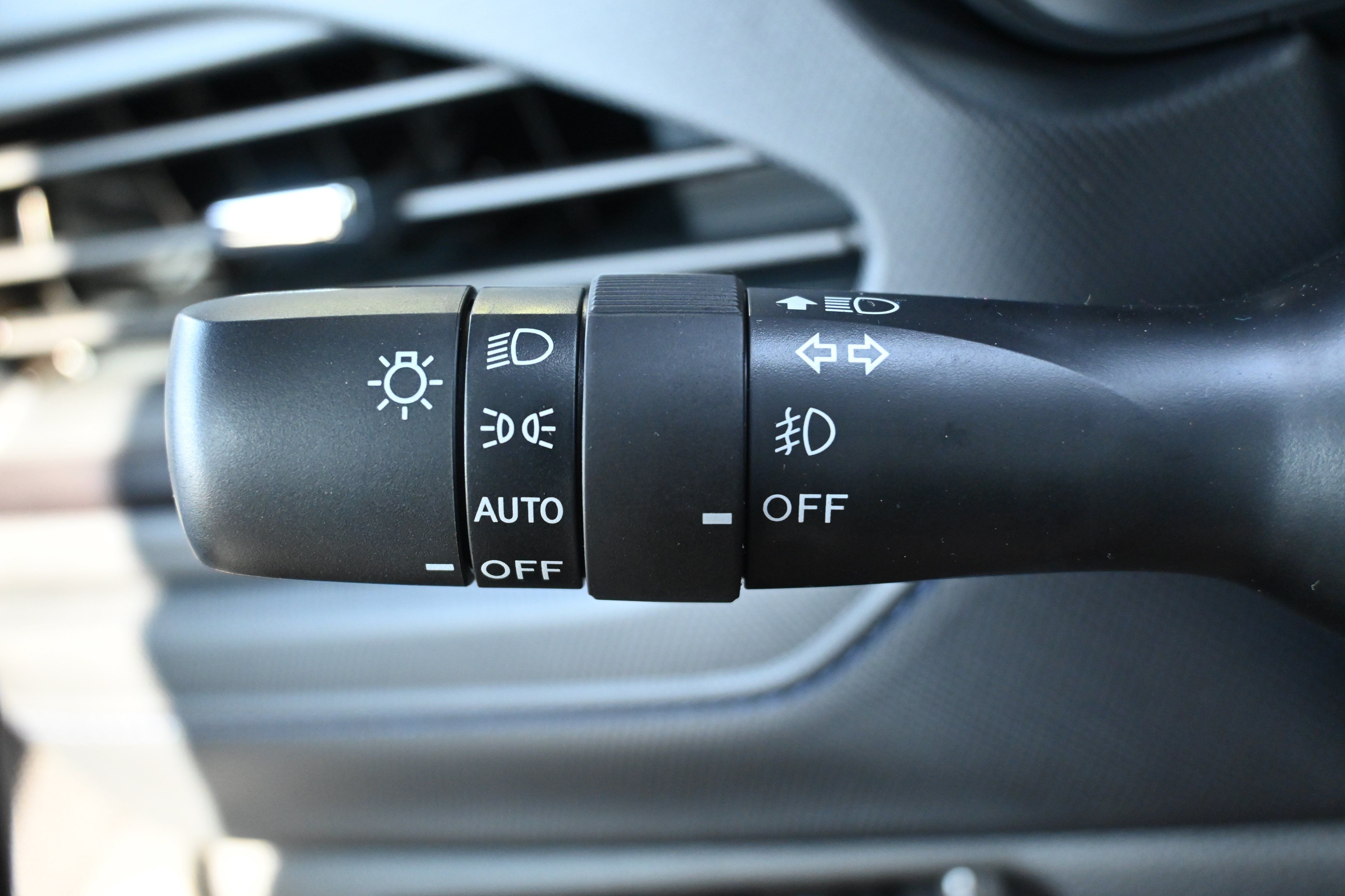 New 2026 Subaru Forester Premium AWD/4WD image 30