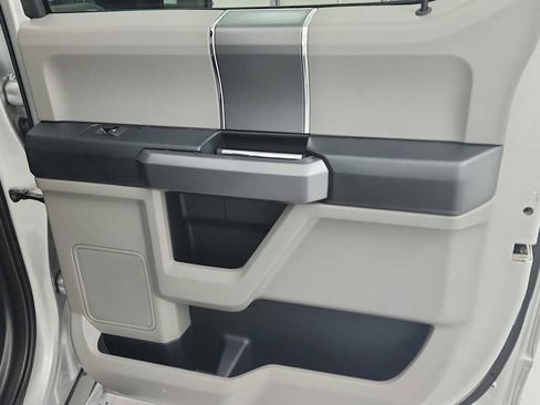 Used 2019 Ford F150 XLT w/ Equipment Group 302A Luxury RWD image 24