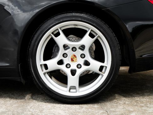 Used 2007 Porsche 911 Carrera RWD image 36