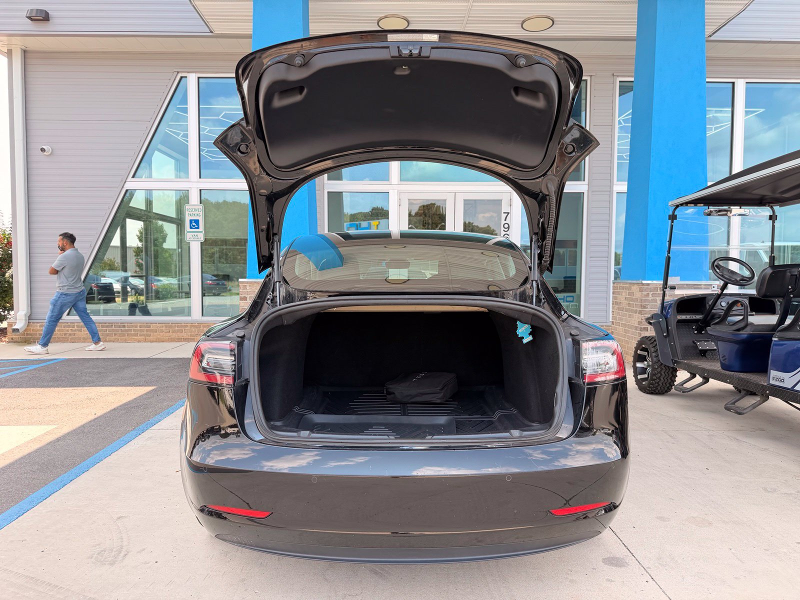 Used 2020 Tesla Model 3 Long Range AWD/4WD image 46