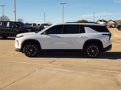 New 2026 Chevrolet Traverse LT w/ Sun and Wheel Package
