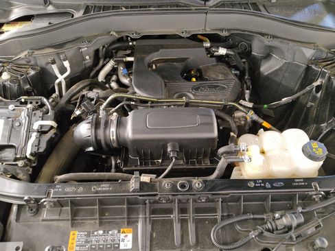 Used 2020 Ford Explorer 2WD image 30