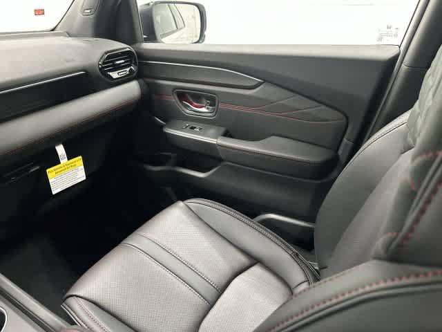 New 2026 Honda Pilot Black Edition image 13